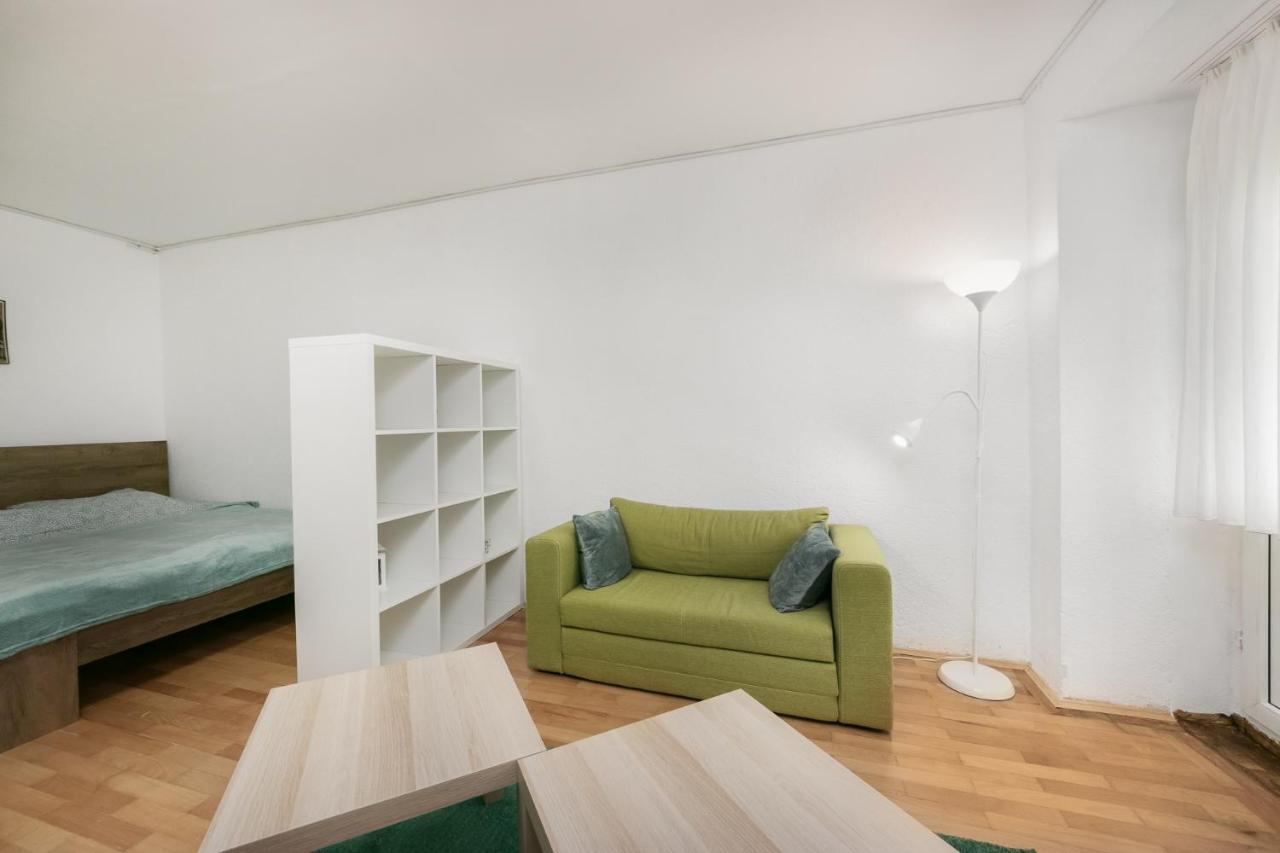 Vlad House Decebal Apartment บูคาเรสต์ ภายนอก รูปภาพ