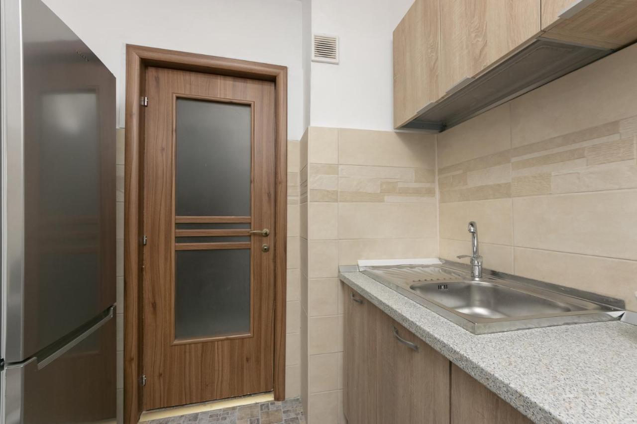 Vlad House Decebal Apartment บูคาเรสต์ ภายนอก รูปภาพ