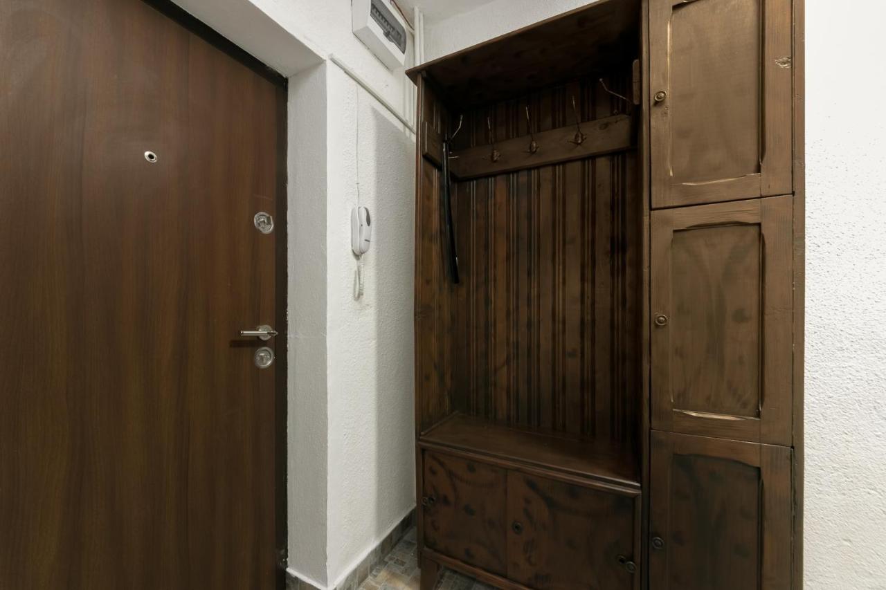 Vlad House Decebal Apartment บูคาเรสต์ ภายนอก รูปภาพ
